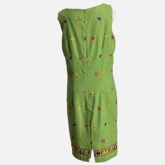 Lavande Green Sheath Sleeveless Midi Dress with Colorful‎ Embroidered Flowers - Picture 2 of 14